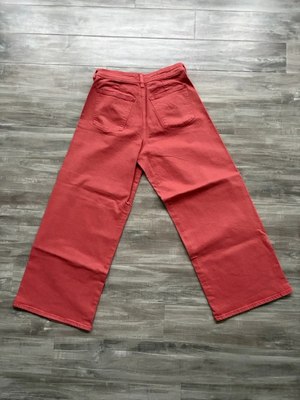 Universal Thread Wide-Leg Jeans in Deep Rust - Picture 2 of 5